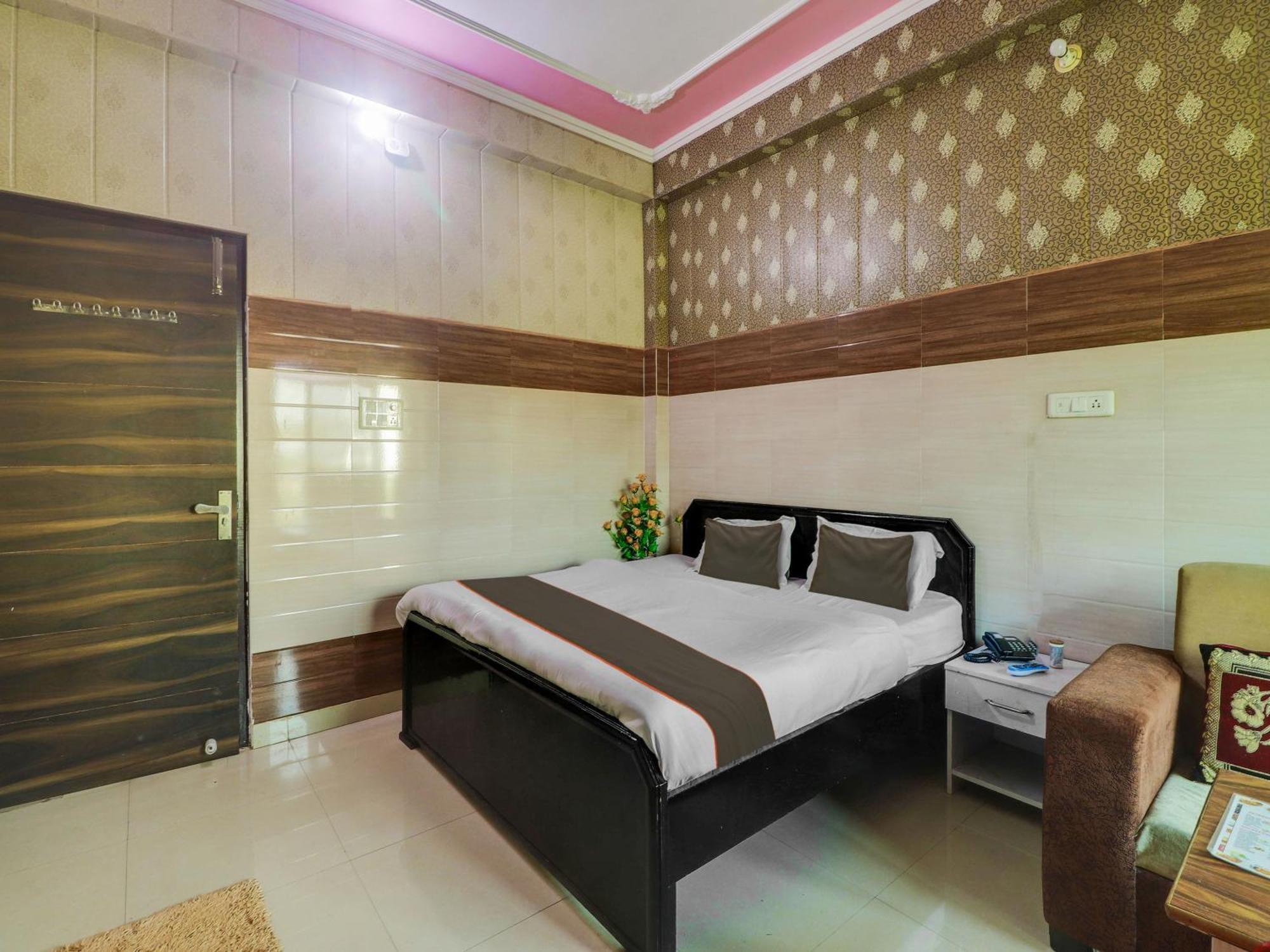 Collection O Paradise And Restaurant Hotel Kashipur Exterior photo