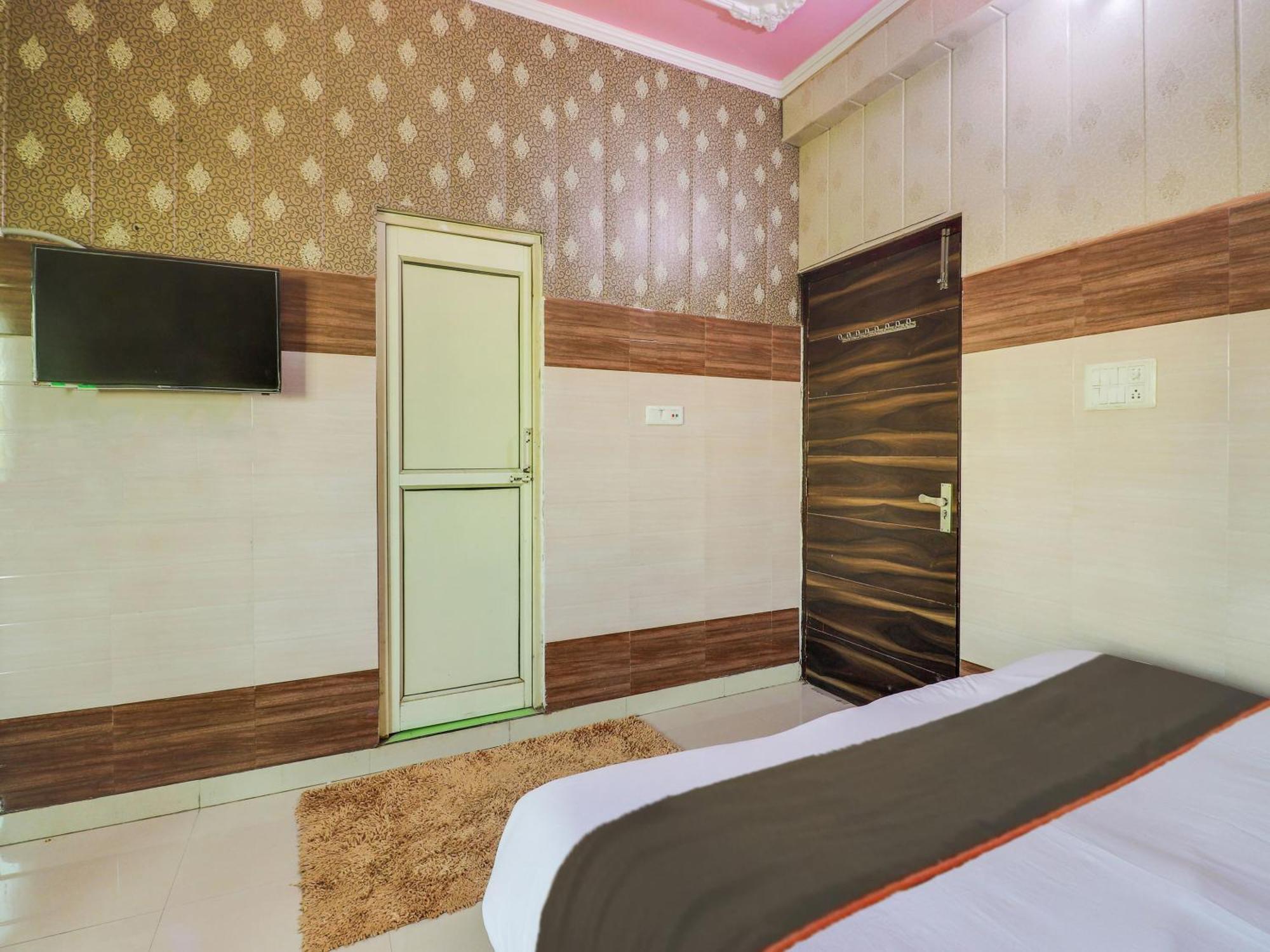 Collection O Paradise And Restaurant Hotel Kashipur Exterior photo
