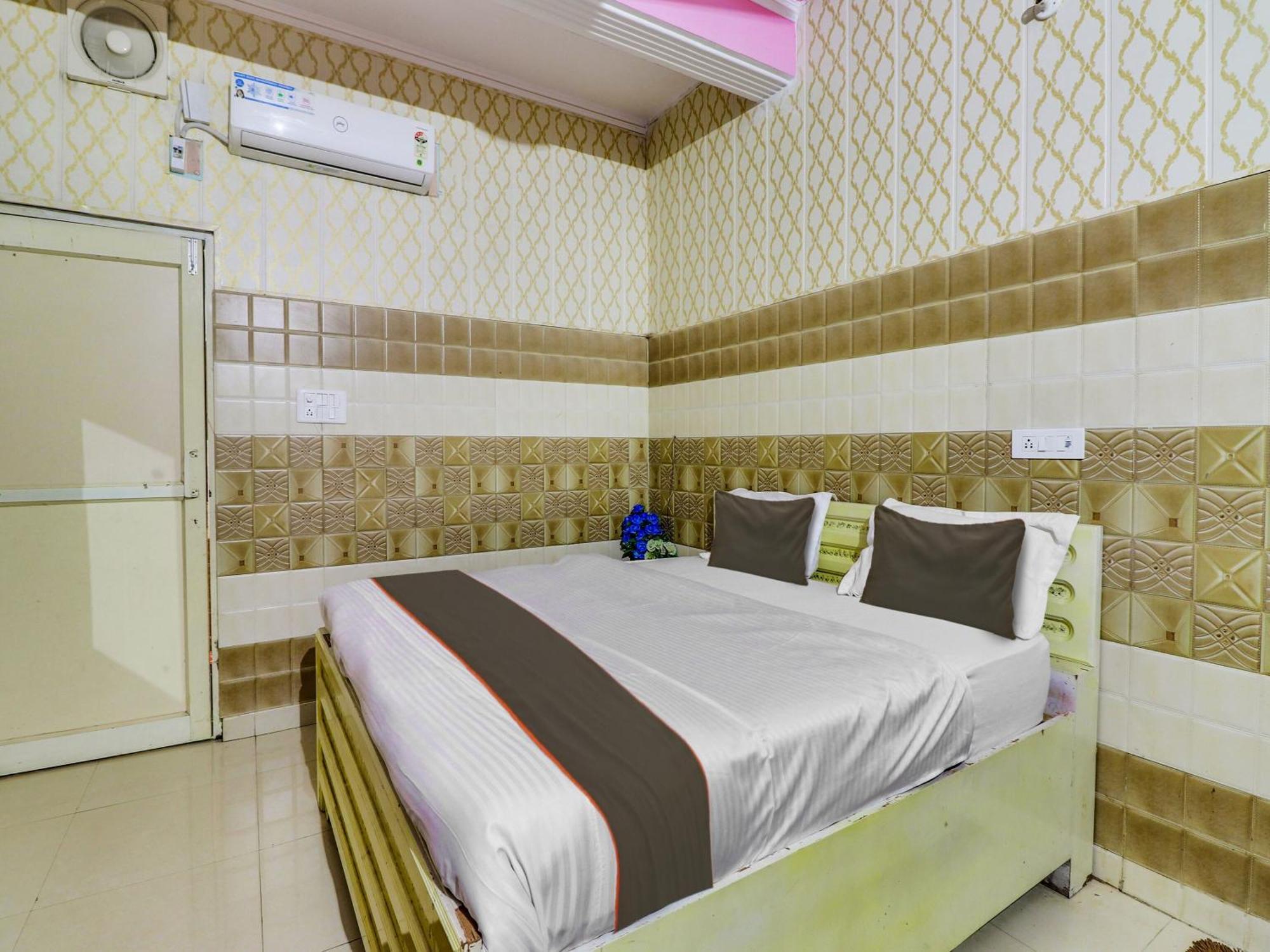 Collection O Paradise And Restaurant Hotel Kashipur Exterior photo